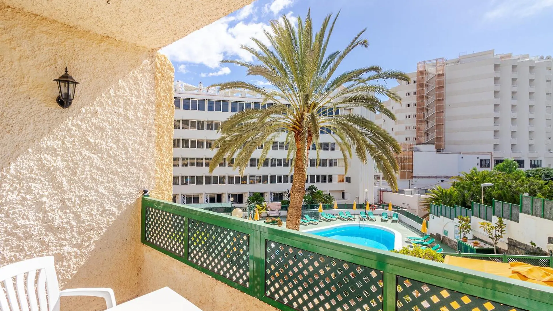 Flatguest Dunas - Balcony - Swimming Pool San Bartolome de Tirajana